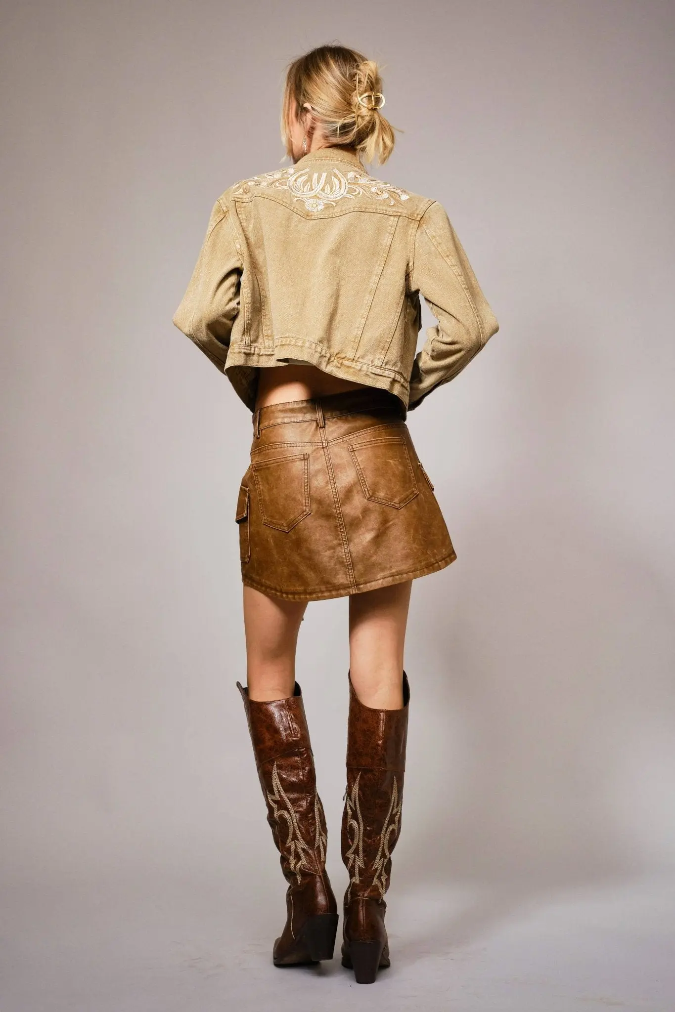 Horseshoes & Horses Embroidered Denim Jacket - Image 5