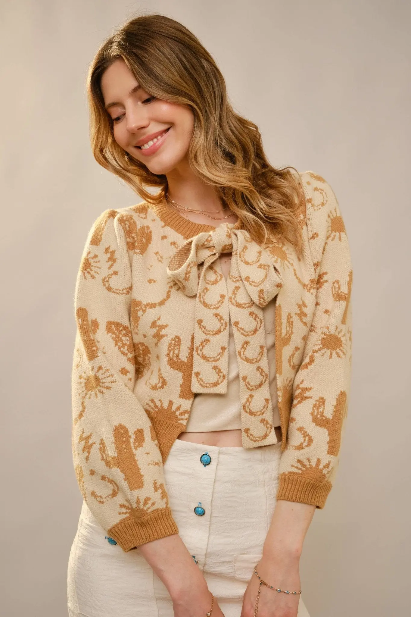 Horseshoe Tie Front Cardigan - Image 2