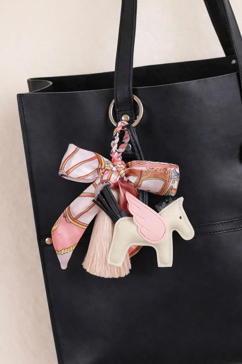 Nicole Snaffle Bit Tote - Image 7