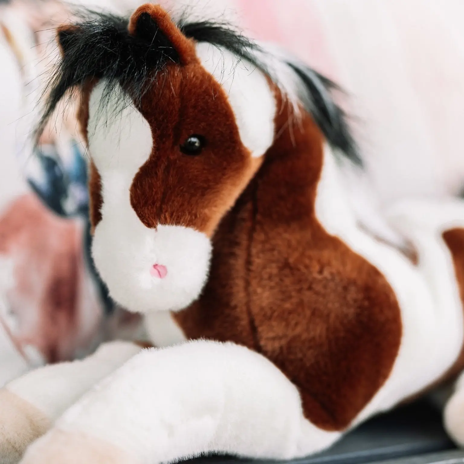 Bentley Horse (27") - Image 4