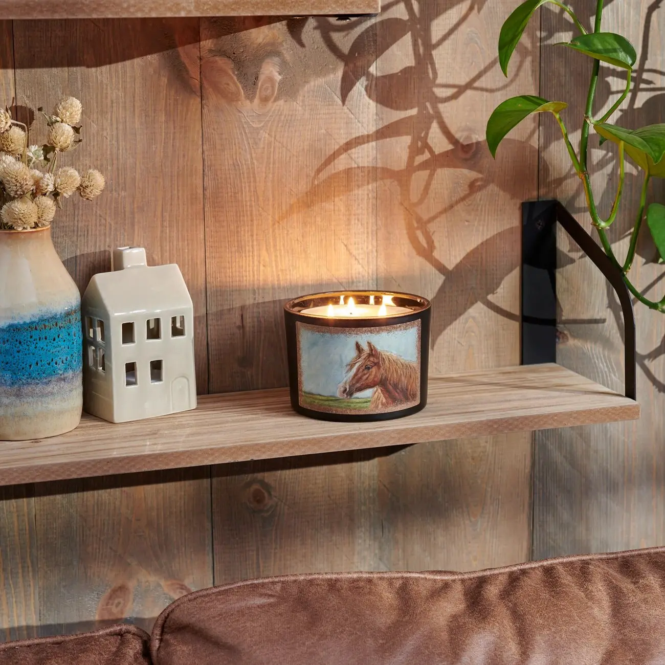Chestnut Horse Candle - Image 3