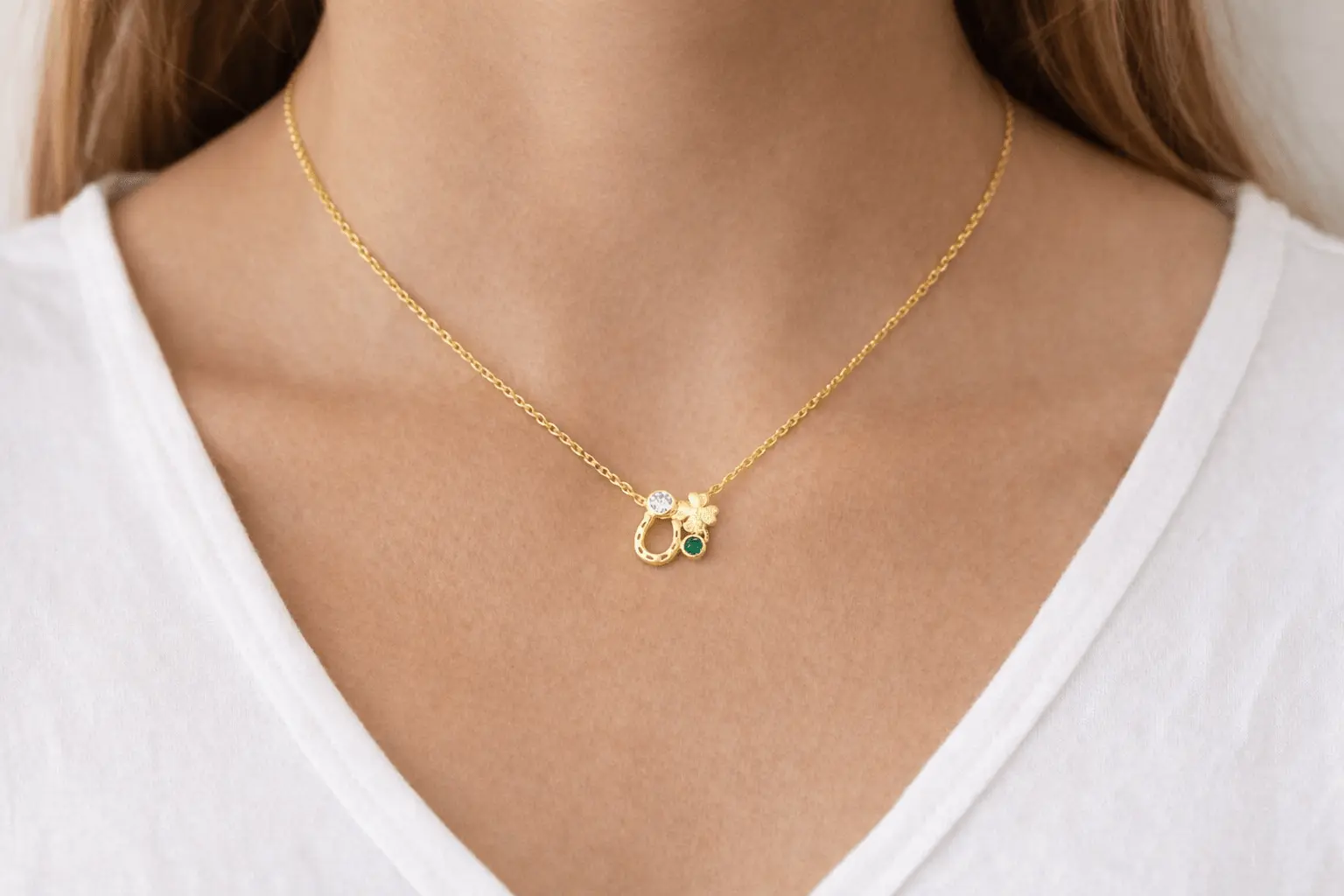 Lucky Charm Horseshoe Necklace - Image 2