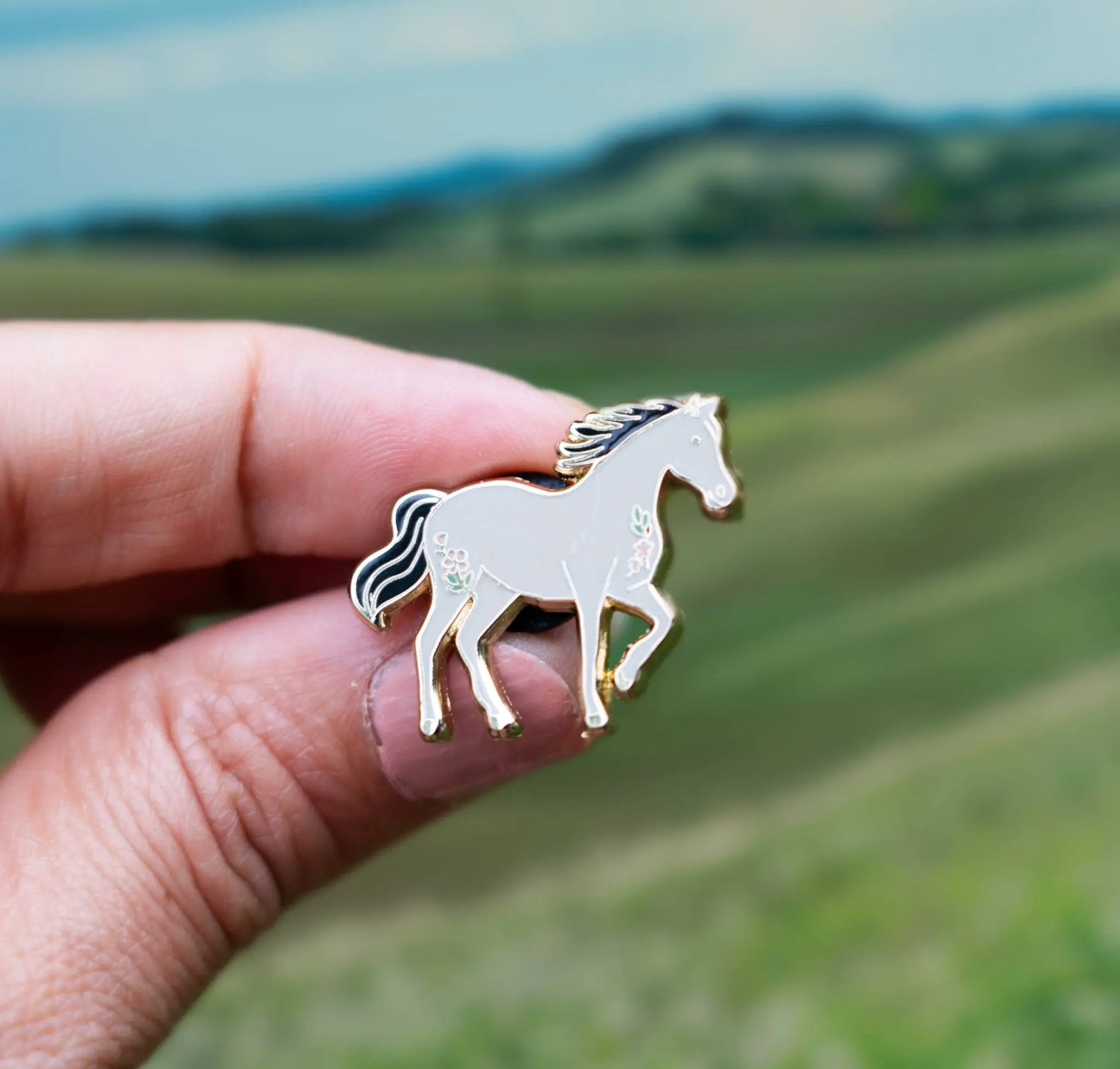 Horse Lapel Pin - Image 5