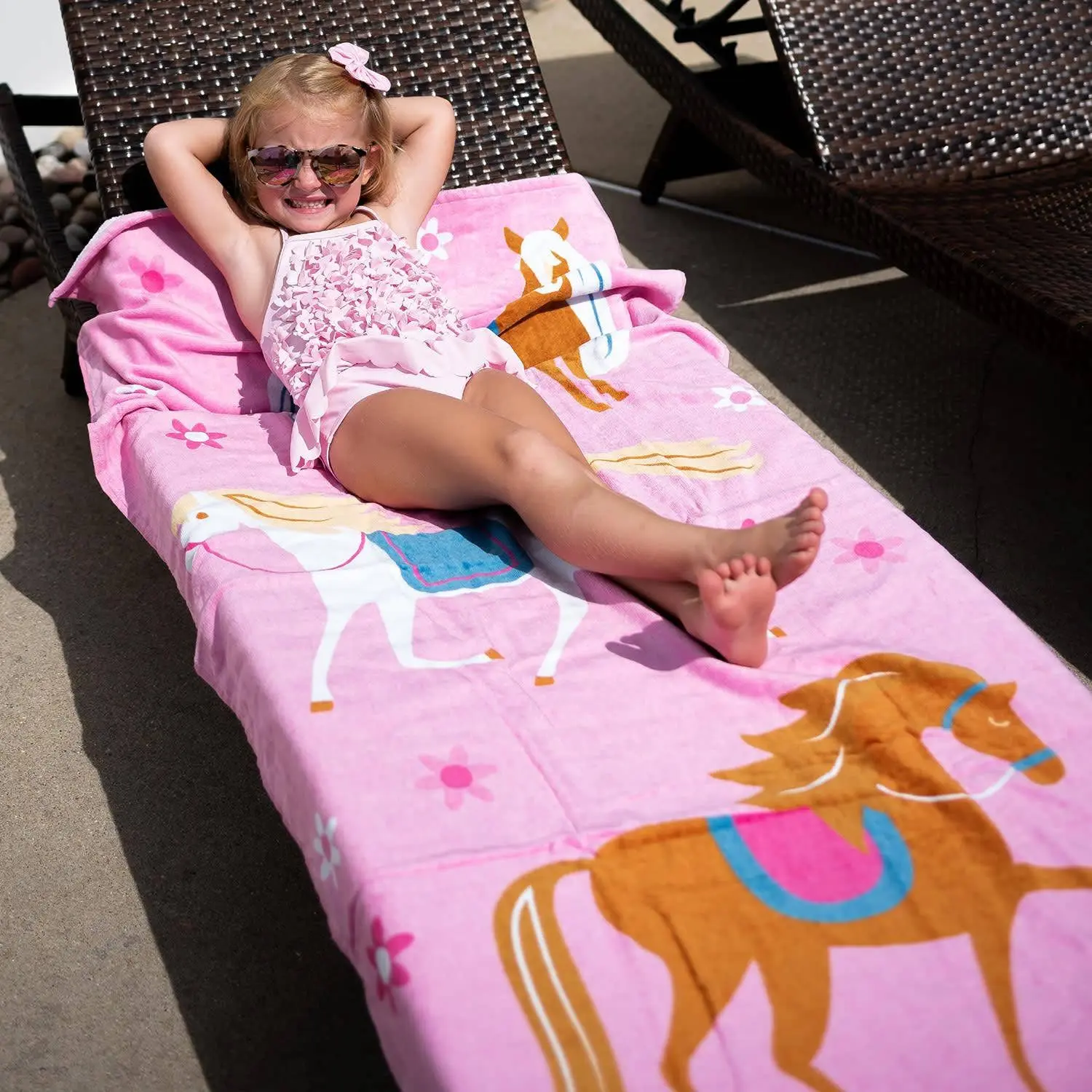 Elegant Horse Beach Towel - Image 4