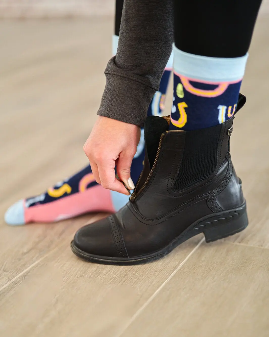 Lucky Horseshoe Socks - Image 3