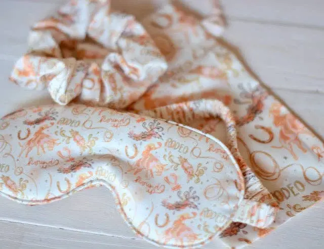 Cowgirl Eye Mask + Scrunchie Sleep Set - Image 2