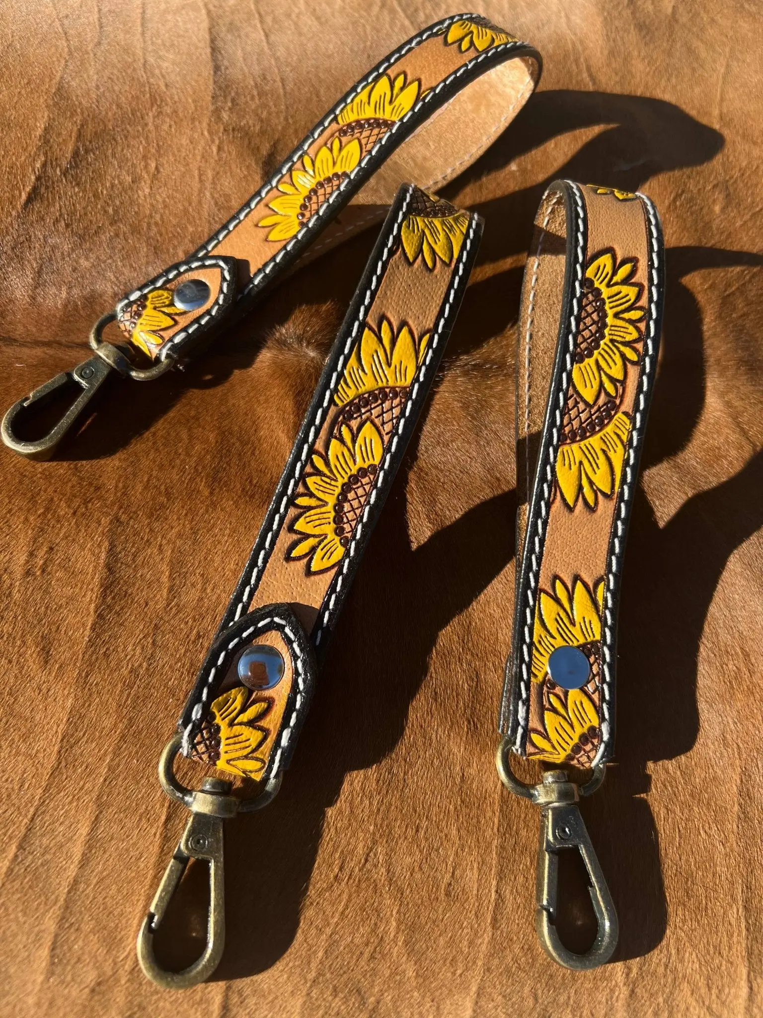 Sunflower Western Leather Keychain - Image 3